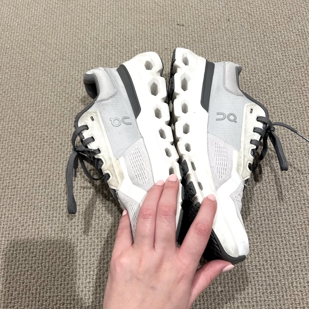 On Cloud Cloudrunner - image 4